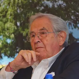 Portrait of Fred Dallmayr