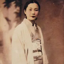 Portrait of Sun-sun