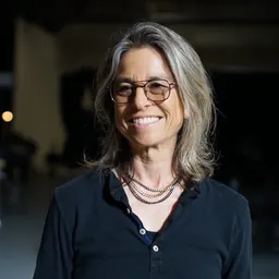 Portrait of Amy Scholder