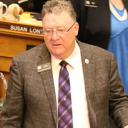 Portrait of Marc Snyder