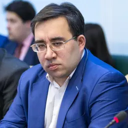 Portrait of Alexander Dyukov