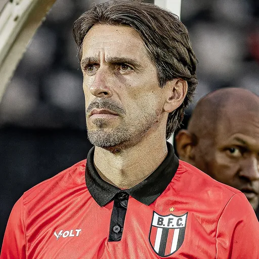 Portrait of Paulo Gomes
