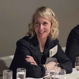 Portrait of Stephanie Losee