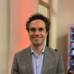 Portrait of Soheil Nasseri