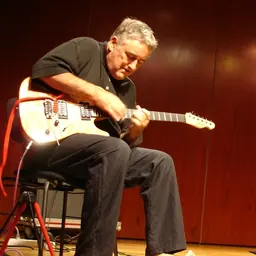Portrait of Fred Frith