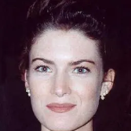 Portrait of Lara Flynn Boyle