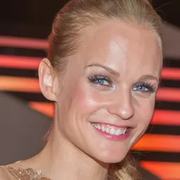 Portrait of Mirjam Weichselbraun