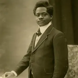 Portrait of Paul Panda Farnana