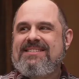 Portrait of Craig Mazin