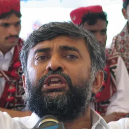 Portrait of Altaf Shakoor