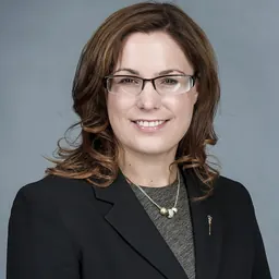 Portrait of Angela Pitt