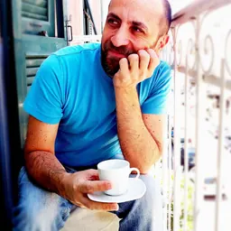Portrait of Joe Barbieri