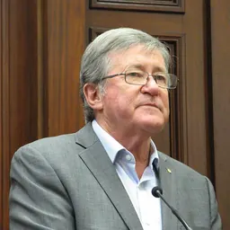 Portrait of Wayne Martin