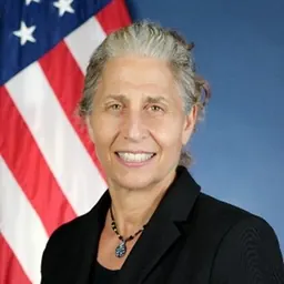 Portrait of Annie Petsonk