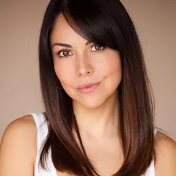 Portrait of Ilean Almaguer