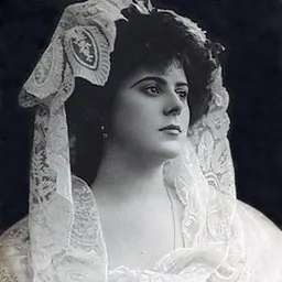 Portrait of Gaynor Rowlands