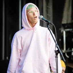 Portrait of Gus Dapperton