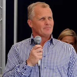 Portrait of Johnny Herbert