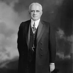 Portrait of Lucius E. Pinkham