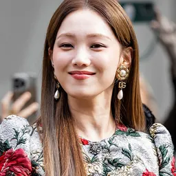 Portrait of Lee Sung-kyoung