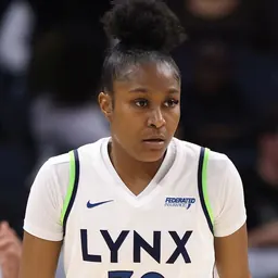 Portrait of Kiki Jefferson
