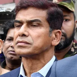 Portrait of Farhad Hossain Azad