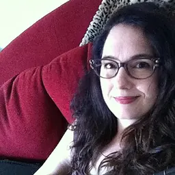 Portrait of Julianne Buescher
