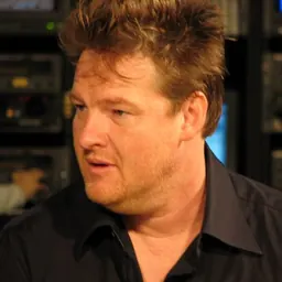 Portrait of Donal Logue