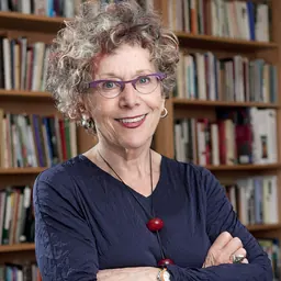 Portrait of Lorna Crozier