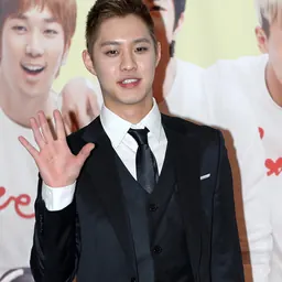 Portrait of Seungho