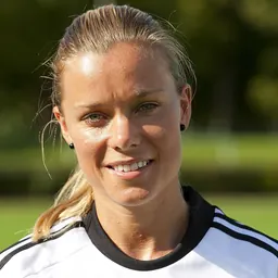 Portrait of Sara Thunebro