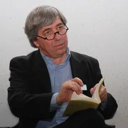 Portrait of Sorj Chalandon