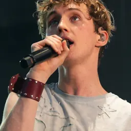 Portrait of Troye Sivan