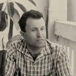 Portrait of Vigen Malumian