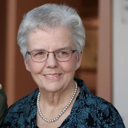 Portrait of Janice Kapp Perry