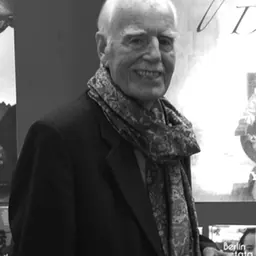 Portrait of Mark Linz