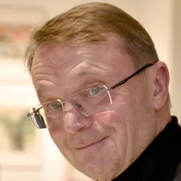Portrait of Martin Suchánek