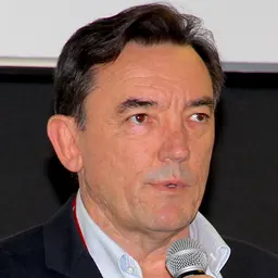 Portrait of Peter Tinley