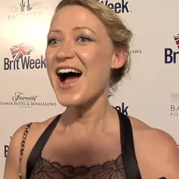 Portrait of Siobhan Hewlett