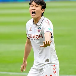 Portrait of Jang Yun-ho