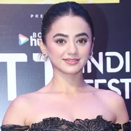 Portrait of Helly Shah