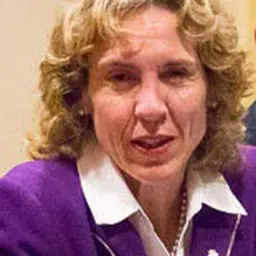 Portrait of Jennifer Roberts