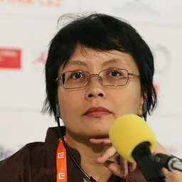 Portrait of Nan Achnas