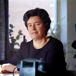 Portrait of Hannie Singer-Dekker