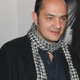 Portrait of Julián Arango