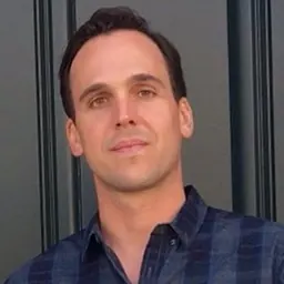 Portrait of Chris Hollod