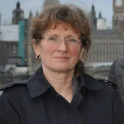 Portrait of Carolyn Griffiths