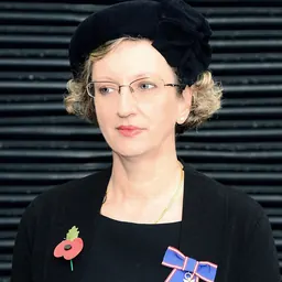 Portrait of Alison MacMillan