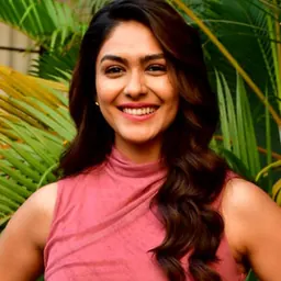 Portrait of Mrunal Thakur