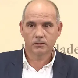 Portrait of Paulo Raimundo